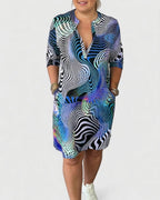 Helinae | Sophisticated V-neck Dress