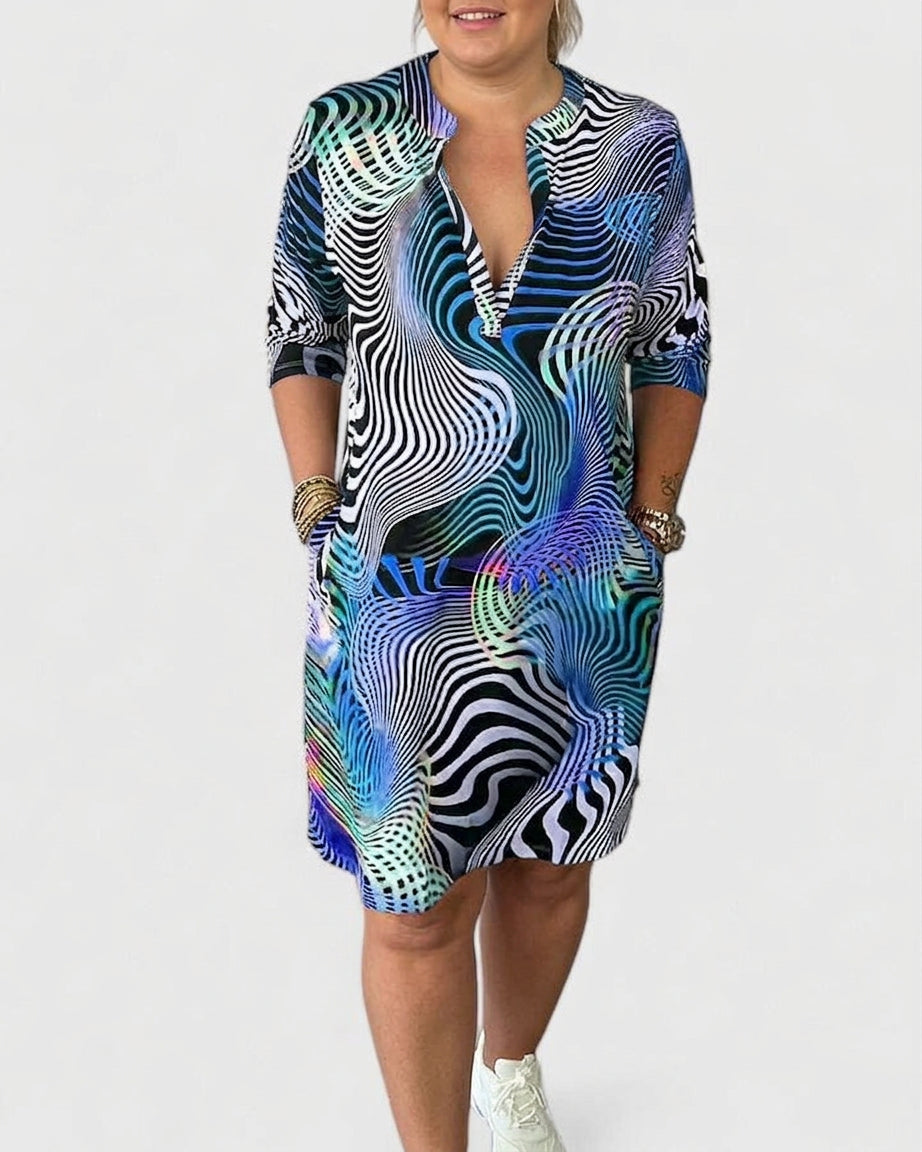 Helinae | Sophisticated V-neck Dress
